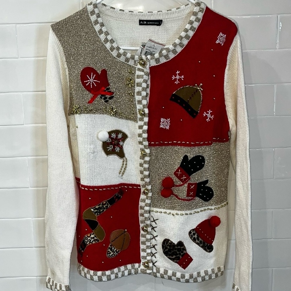 NWT Vintage Christmas Sweater Kitschy Ugly Embellished Beaded